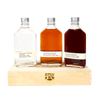 ３本Kirk County Distillery ウイスキー 750ml 40% 3本Kirk County Distillery ウイスキー 750ml 40%